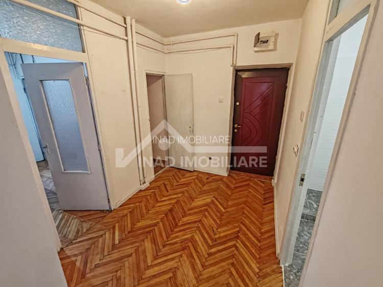 Apartament cu 2 camere de vanzare Gheorgheni Str. Nicolae Titulescu - 10
