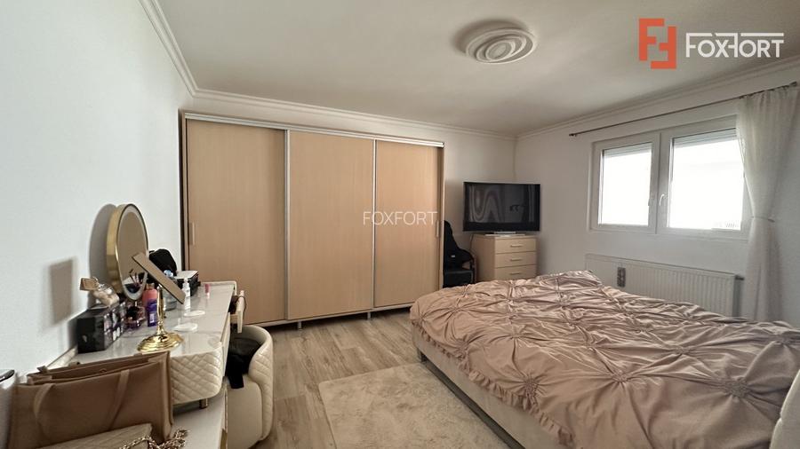 Casa individuala 8 camere, 400 mp, in Mosnita Noua vatra satului - 7