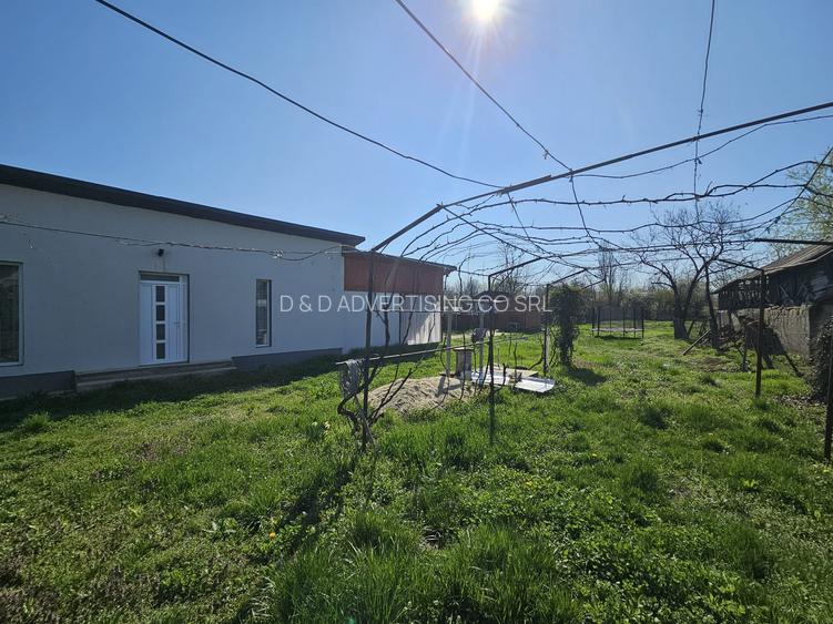 Comuna Mătăsaru , Sat Tetcoiu , Jud. Dambovita - Teren 2000 mp + Casa individual - 17