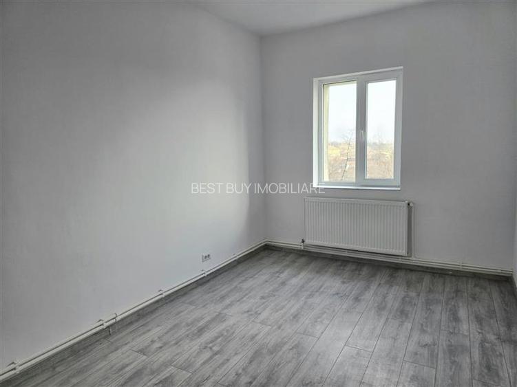 AP2 CAM DECOM BOXA CENTRALA PROPRIE ,SECT1 BUCURESTII NOI KAUFLAND METROU JIULUI - 14