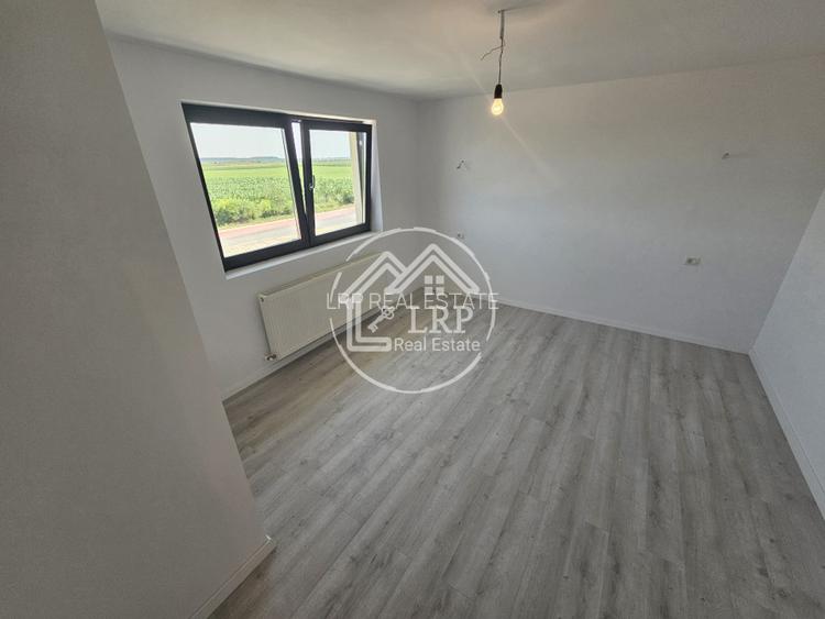 Dascalu-Vila 5 camere, 3 bai, 2 terase, 400mp teren - 10