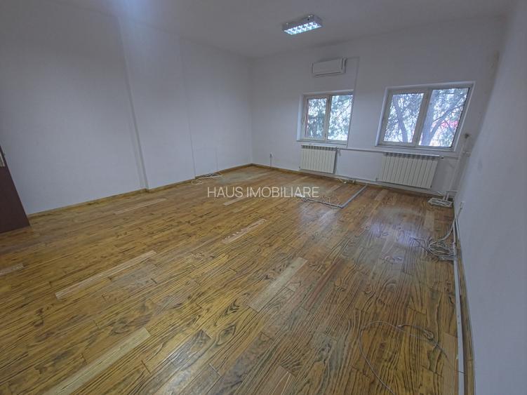 Spațiu ideal activități diverse – 22 mp Faleza Nord Birou - 6