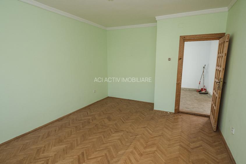 Oportunitate Exclusivă de Investiție în Câmpina Muscel Vila 12+ camere 750 mp - 15