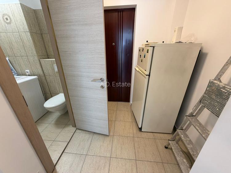 Garsoniera Titan 31 Mp Bloc 1978 Reabilitat Instalatii Schimbate 6 Min Metrou - 8