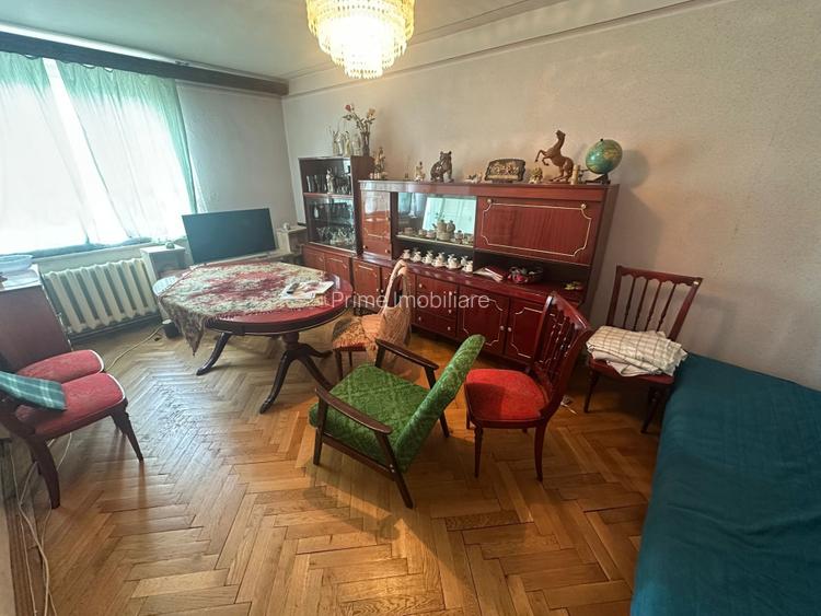 Apartament 4 camere| 77 mp| garaj| zona Cugir - 4