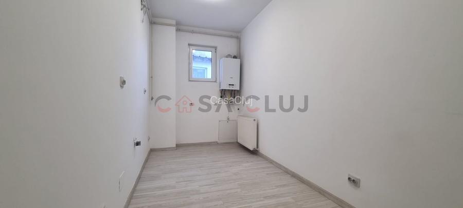 Etaj Intermediar, Parcare inclusa in pret, Central - 4