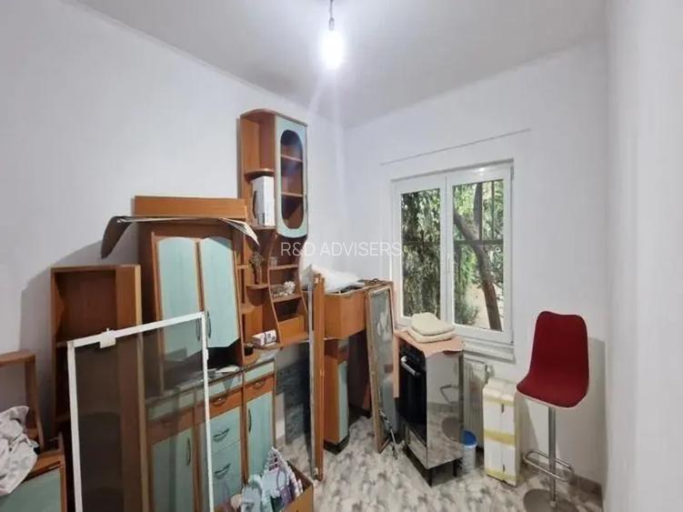 Descoperă Potențialul Casei Spațioase cu 6 Camere în Zona Viilor, București - 17