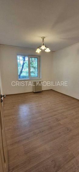 Vanzare apartament 4 camere Fizicienilor, 2 bai, bloc 1982 - 3