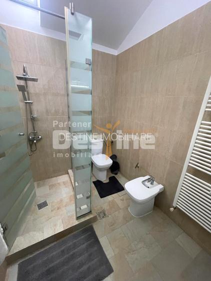 Casa 6 Camere in Paulesti - 16