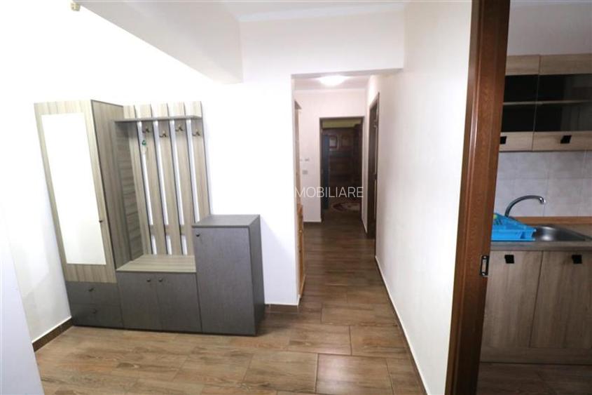 Apartament 3 camere , centrala proprie , zona Circumvalatiunii - 9