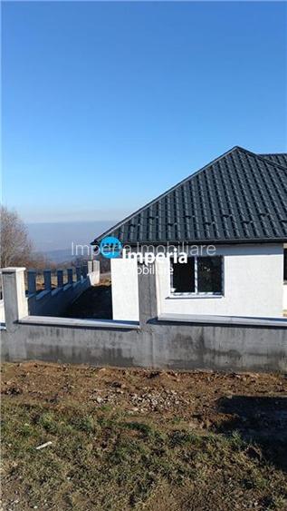 Casa P 4 cam, 2 bai, 500 mp, Paun  Bucium - 4