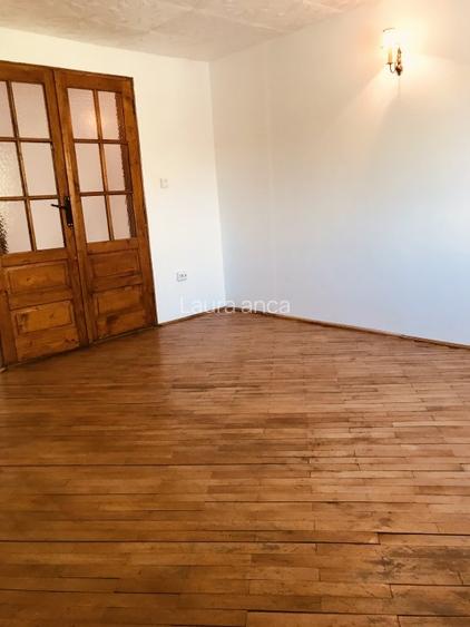 Casa artera principala pretabila afacere / locuit - 11