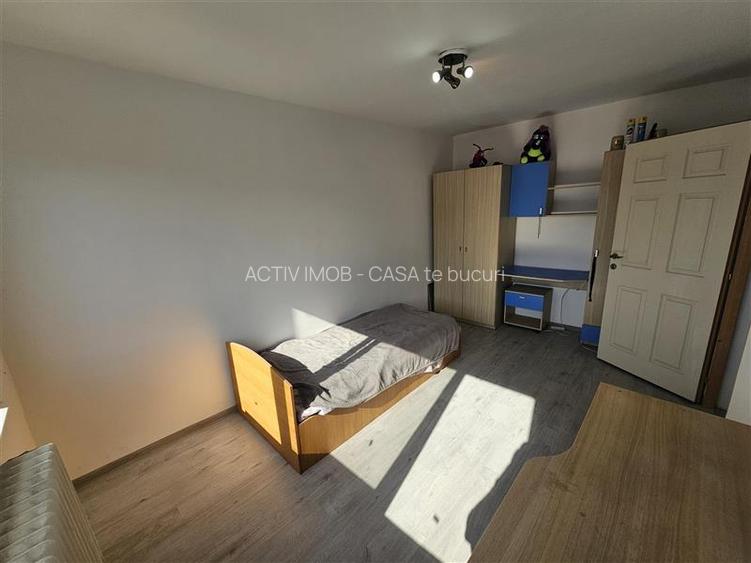 Resita, 2 Cam. Mobilat+Utilat, Micro 3 - 15