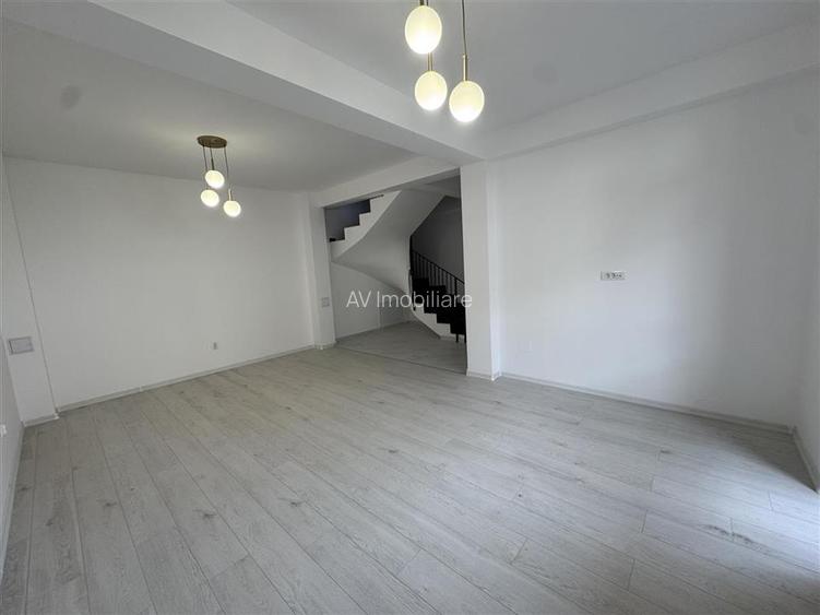 VANZARE VILA BRAGADIRU CELOFIBREI 4 CAMERE - RATE DEZVOLTATOR - 4