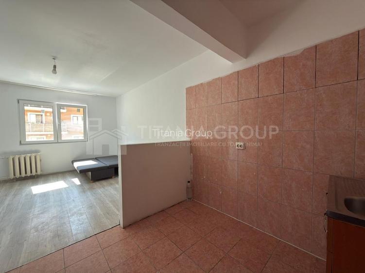 Garsonieră etaj intermediar - Electroprecizia Săcele - 3