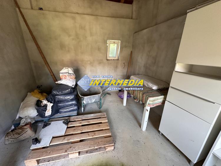 Casa vanzare cu 4 camere finisata teren aferent 2500 mp la 10 km de Alba Iulia - 13