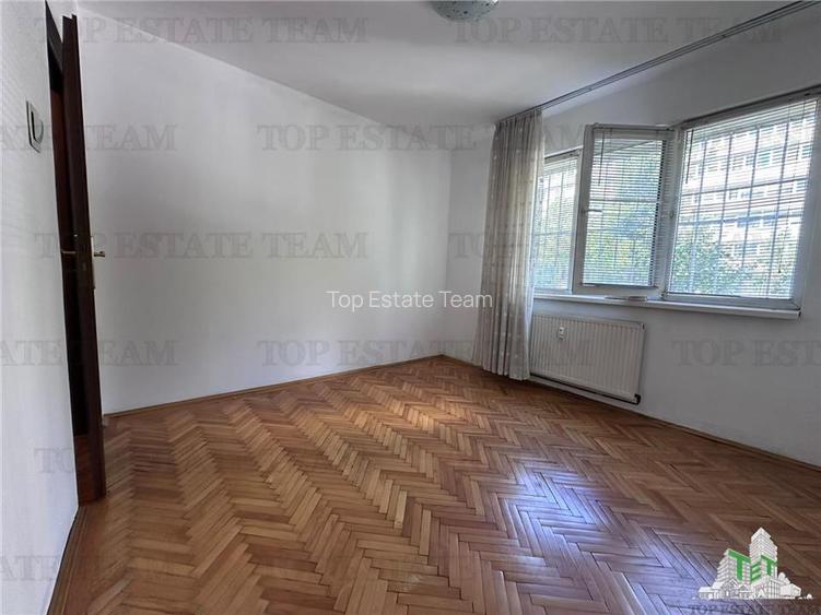 Apartament 2 camere e vanzare in zona Chibrit / Metrou 1 Mai Bucuresti - 8