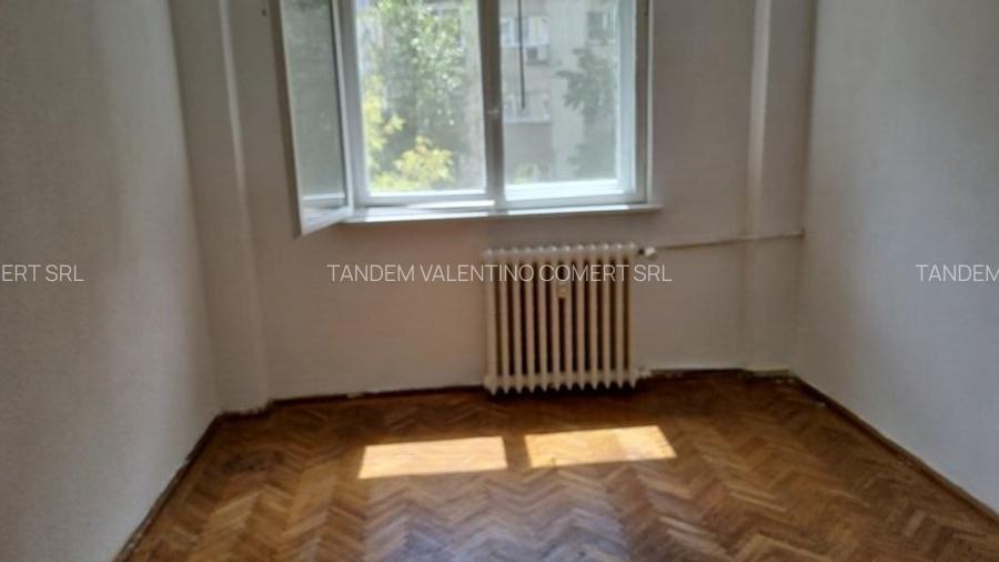 Tineretului, Piata Norilor - 6