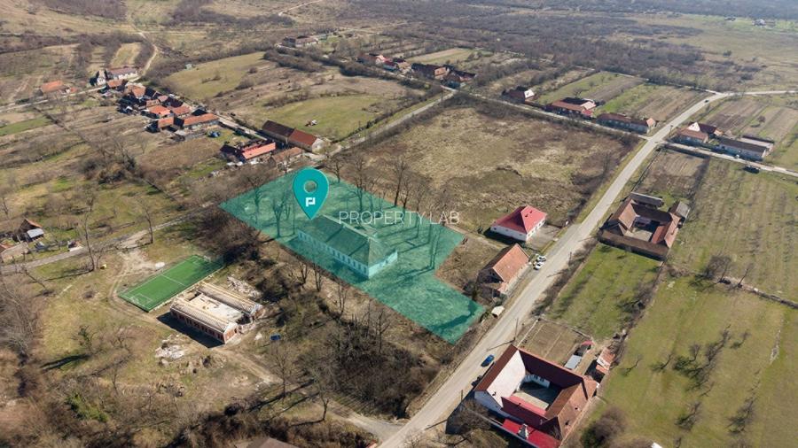 Conac nobiliar de secol XIX cu 8 camere în Maciova - 29