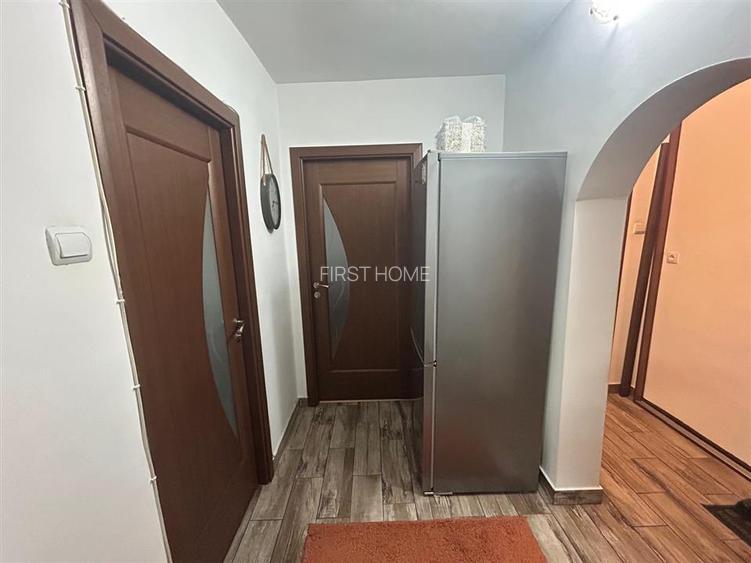 Apartament cu 2 camere de vanzare, zona Sud - 5