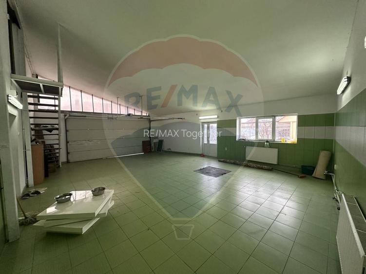 Casă spațioasă 6 camere, 2 băi, garaj spatios și terasă - 33