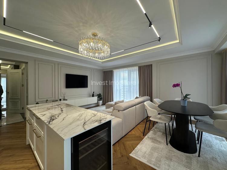 Apartament Deosebit De 3 Camere In Azimut-Copou - 3