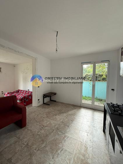 Casa+ teren de vanzare REDIU  - 12