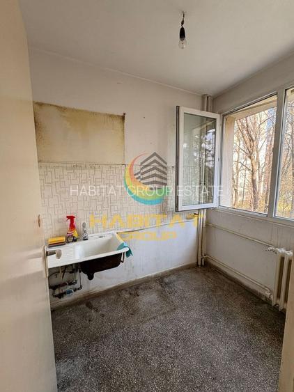 Garsoniera 31mp- str. Turnu Magurele- Comision 0% - 18