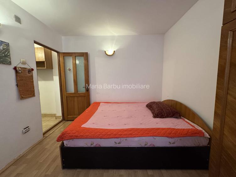 4 cam, etaj 2, 60 mp, bloc caramida, zona centrala Caracal - 14