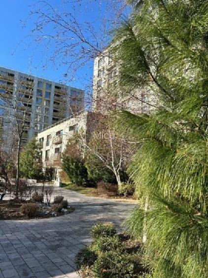 Apartament 3 camere, balcon, boxa si loc de parcare in Aviatiei Park - 13