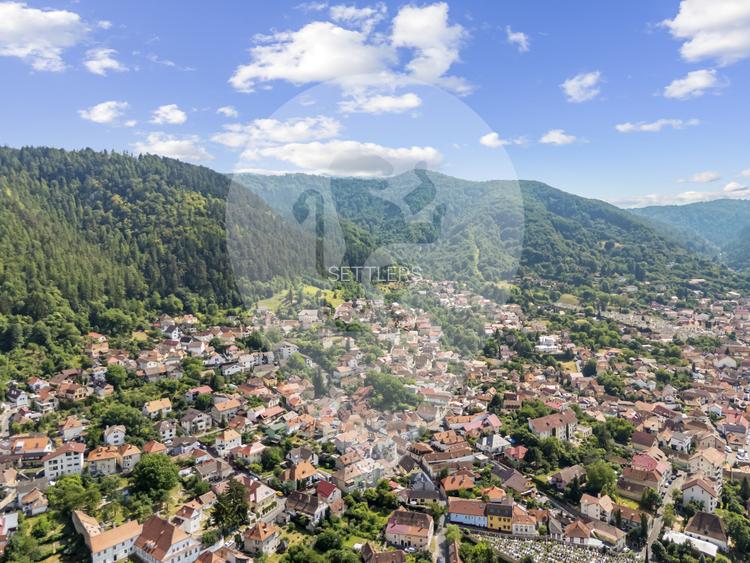 Casa singur in curte Schei - 5