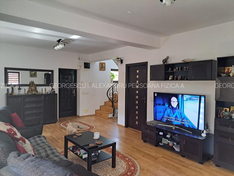 Bragadiru-Safirului Vila Individuala P+1+Pod An 2015 - 2