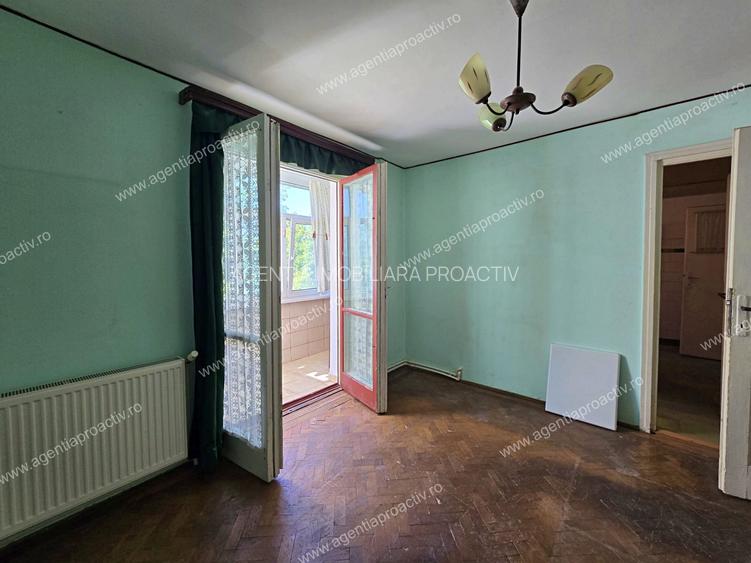 Apartament cu 2 camere, etaj 3, zona Centru / Faleză - 2