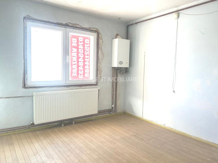 Camera fara grup sanitar  libera la vanzare  - 8