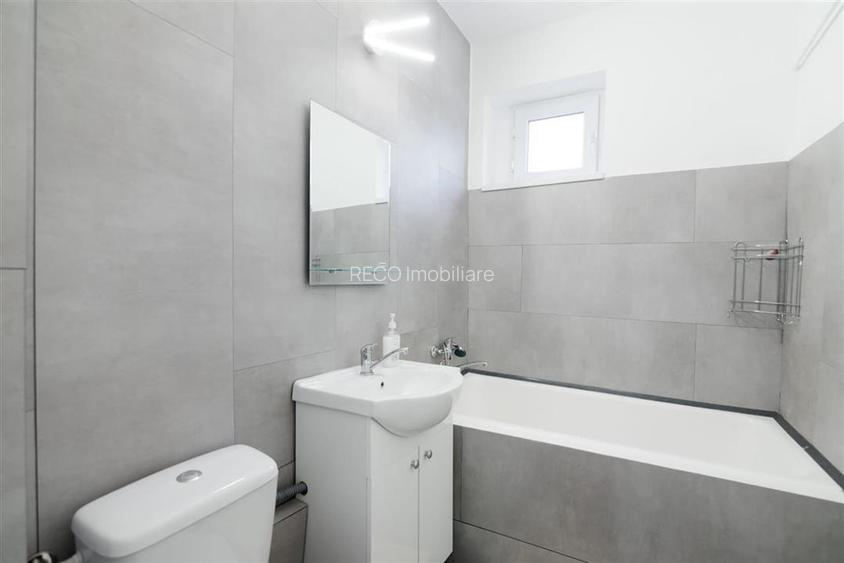 RECO Apartament cu 4 camere Central - 12