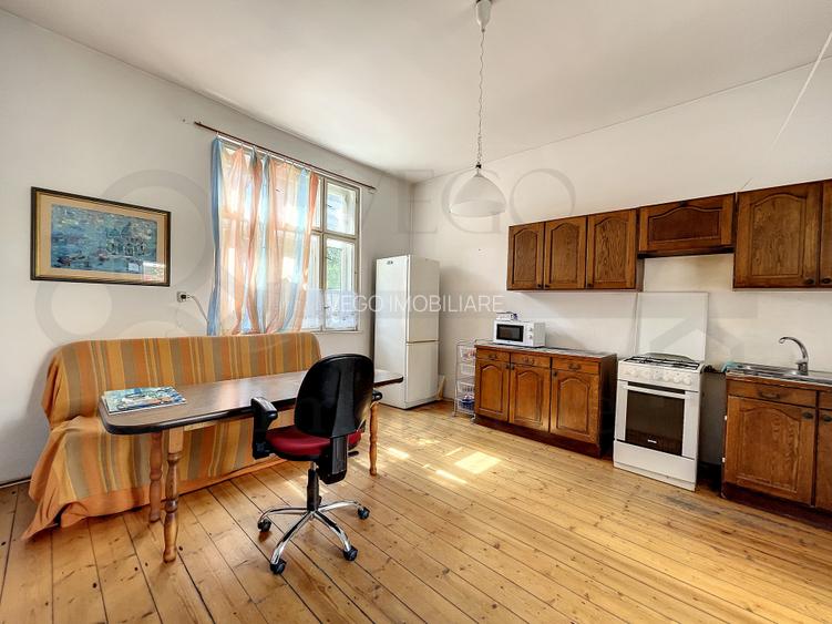 Casa alipita in curte comuna, 83 mp, zona Andrei Muresanu - 8