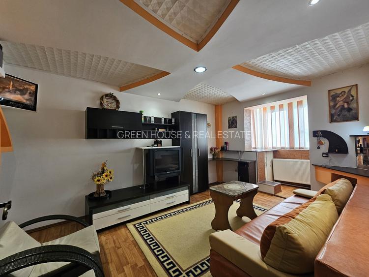 Apartament 2 camere, decomandat, etaj 2 - 10