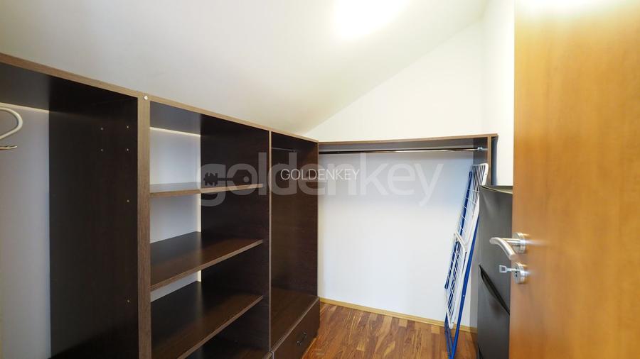 Vila cocheta in cartier rezidential cu piscina comuna, garaj - 22