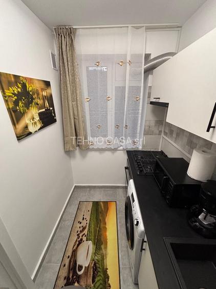 Titan chiar langa metrou, GARSONIERA LUX, PRIMA INCHIRIERE, bloc mixt - 11