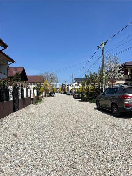 Vila Individuala - 5 camere-3 bai-Strada Miorita-500 M  de STV - 25