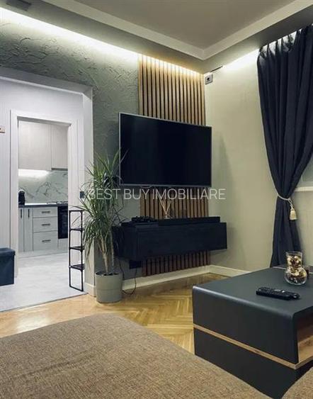 AP.2 CAM.RENOVAT MOBILAT UTILAT SECTOR 1 CALEA GRIVITEI R.A.R METROU 1 MAI - 4