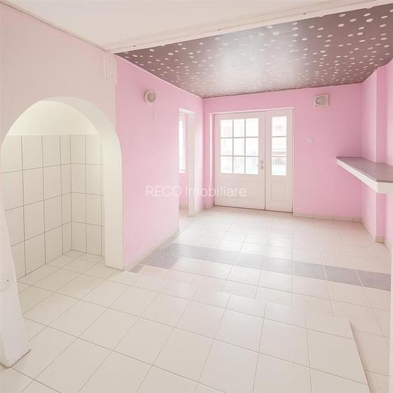 RECO Casa 3 camere, zona Est, Marghita, cu  spatiu comercial - 14