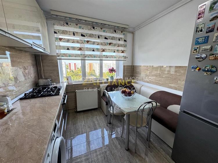 Apartament 3 camere luminos cu loc de parcare - 11