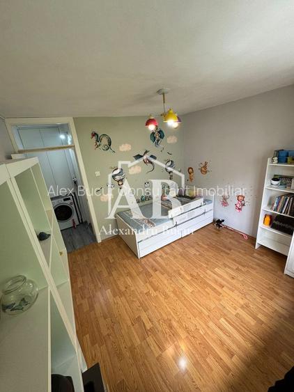 Basarabia - De inchiriat apartament cu 3 camere - 10 minute de metrou - 11
