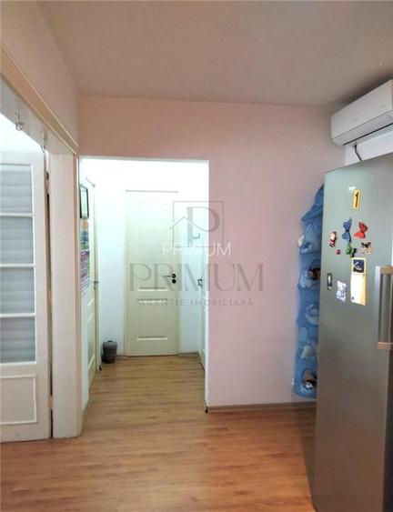 TORONTALULUI - ETAJ 6 - LIFT - 3 CAMERE - DEBARA - DECOMANDAT - CLIMA - BOXA CF - 5