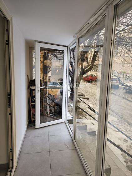 3 CAMERE - INEL I - 14