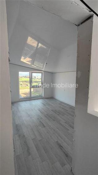 Casa individuala Tarlungeni, cartier Izvor, Brasov - 8