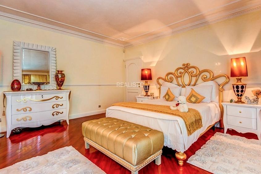 PROPRIETATE CU ENERGIE PURA |  Sanctuarul Eleganței și Rafinamentului - 16