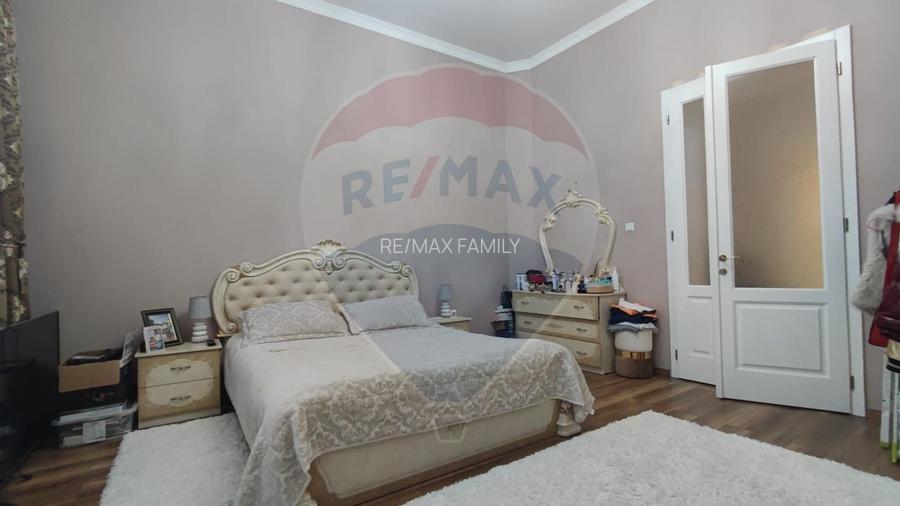 Apartament spatios la curte 2 dormitoare Salonta str. Republicii - 9