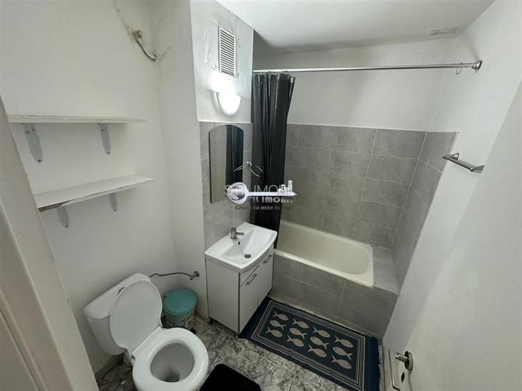Apartament 3 camere, boxă și potențial investițional remarca - 6